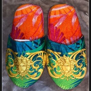 Versace Medusa Jungle Slippers!! BNWT